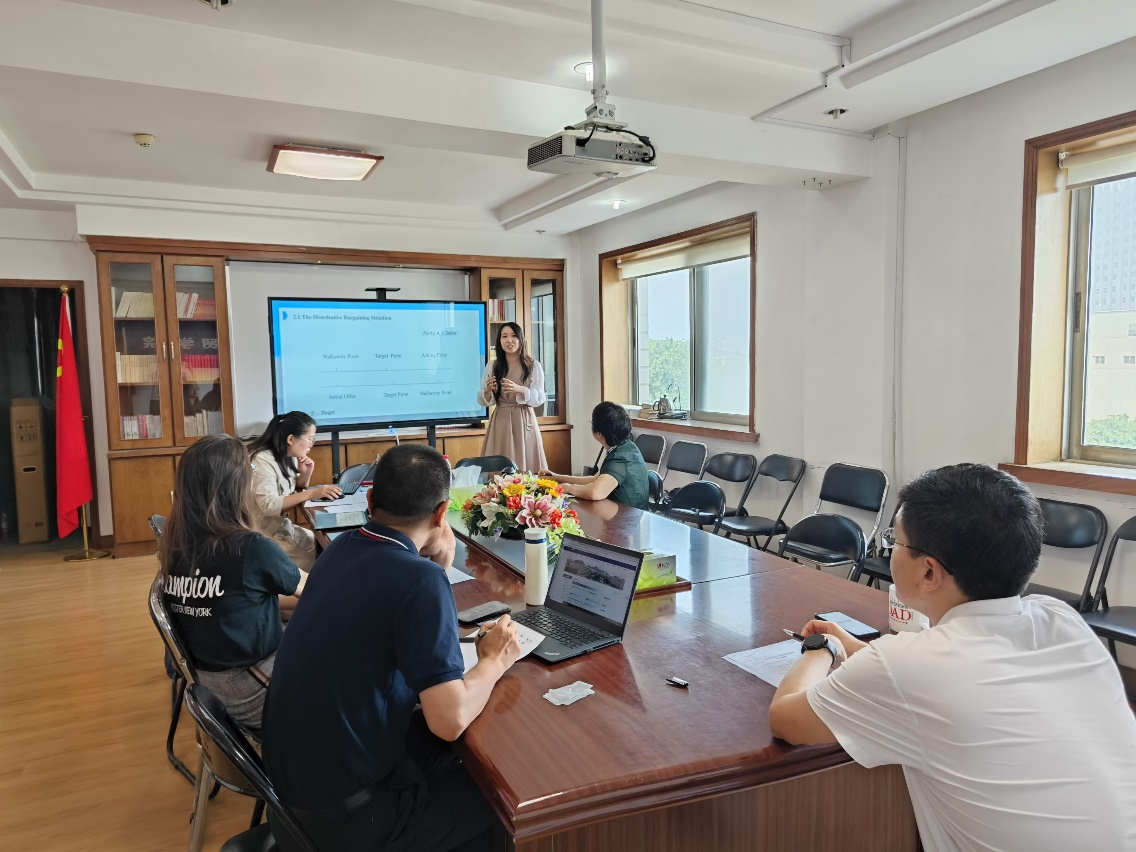 我们举办教学比赛赛前培训会